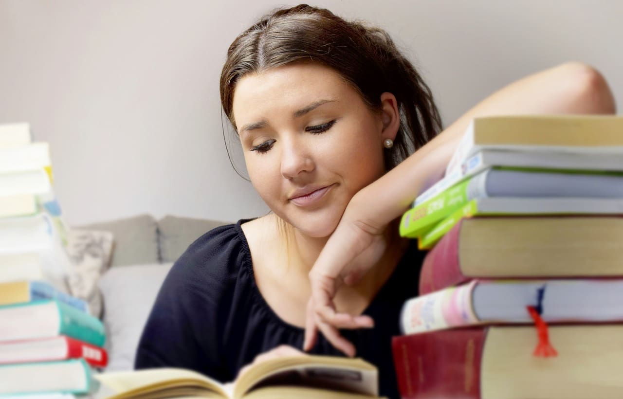 The Link Between Stress and Sleep: Explained The Link Between Stress and Sleep: Explained