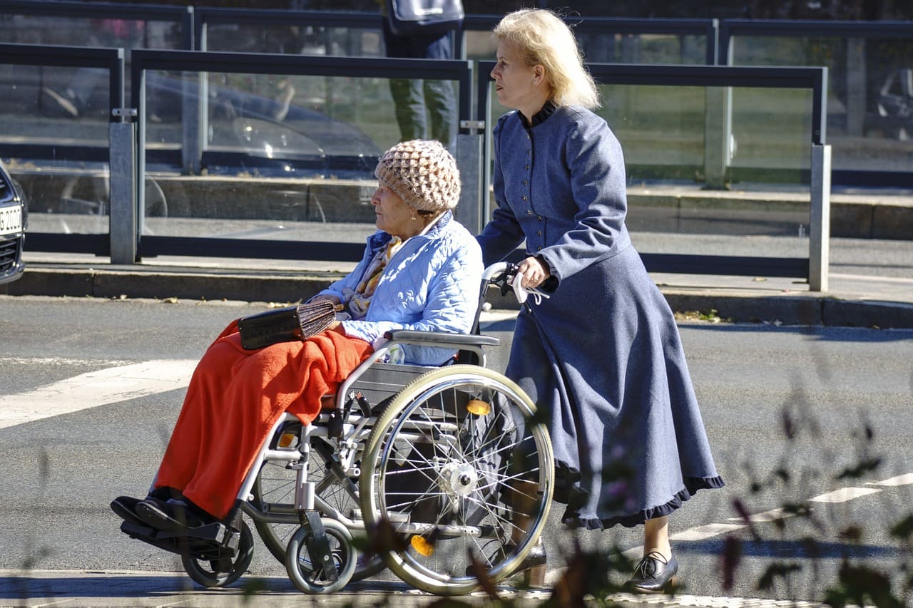 Caregiving: Finding Strength in Vulnerability Caregiving: Finding Strength in Vulnerability