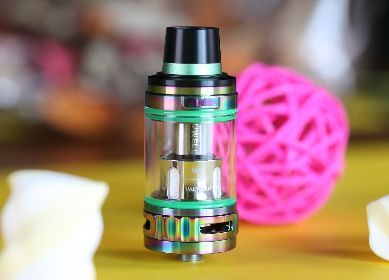 The Social Benefits of Vaping: Connecting Vapers Worldwide The Social Benefits of Vaping: Connecting Vapers Worldwide