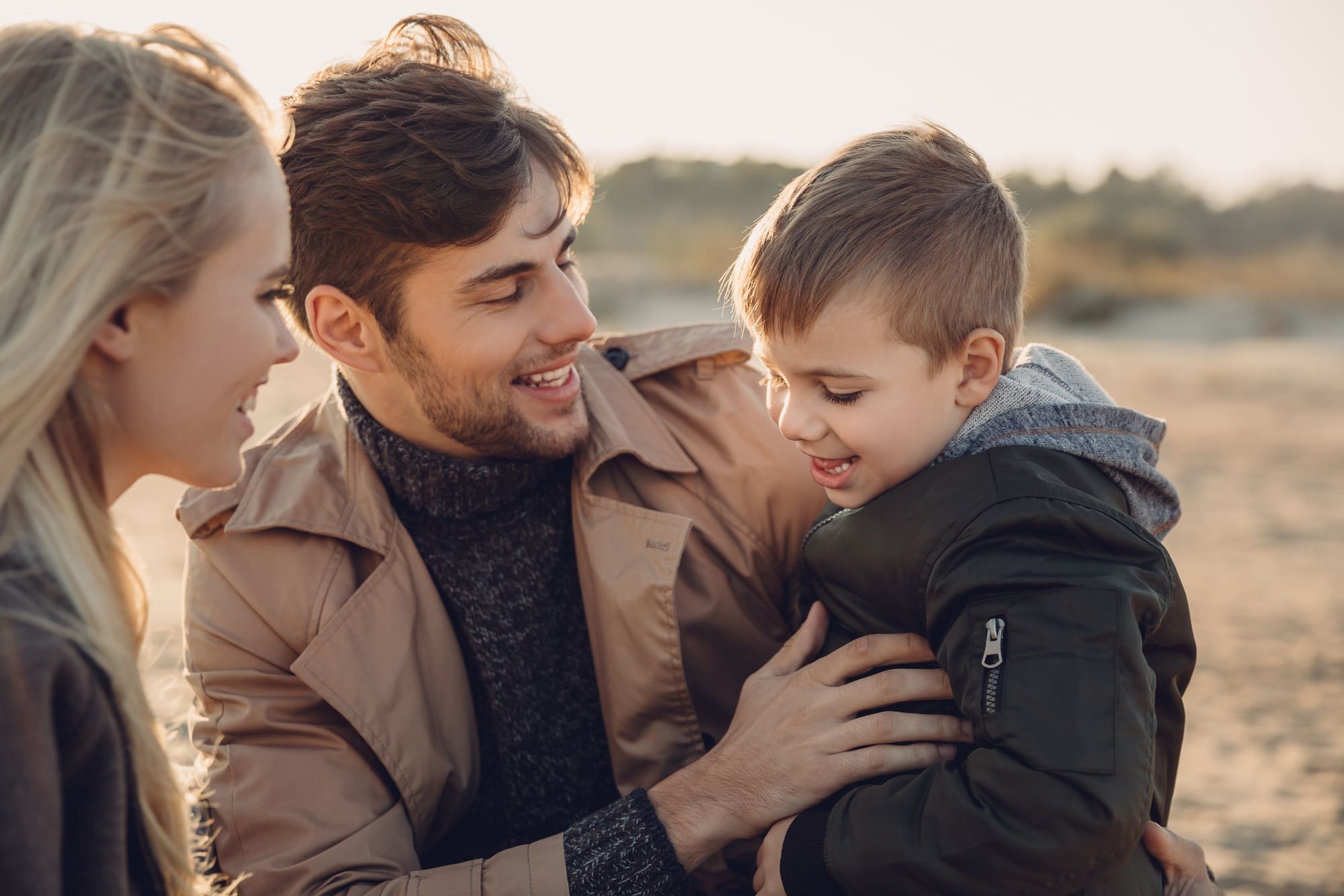 Shine Bright: A Parent’s Guide to Building Healthy Self‑Esteem in Children Shine Bright: A Parent’s Guide to Building Healthy Self‑Esteem in Children